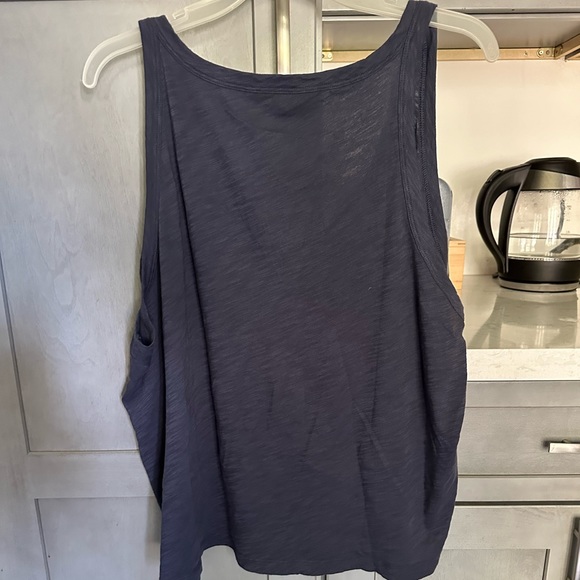 Tank top - Picture 4 of 5